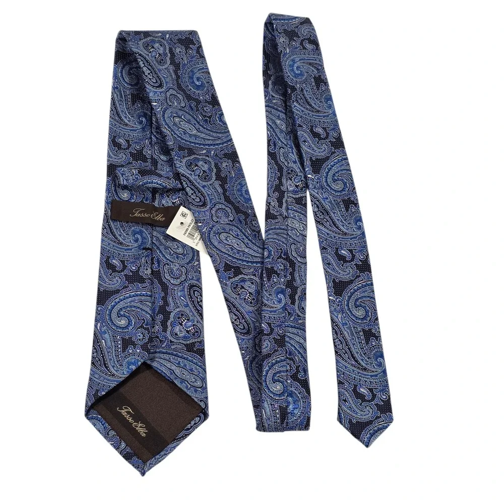 Tasso‎ Elba Mens Necktie Blue Black Paisley Pure Silk Embroidered Classic New